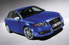 Audi RS4 bliver introduceret i Danmark i det tidlige efterår. Prisen kendes endnu ikke.