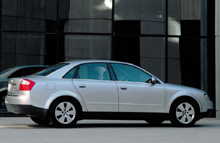 Audi A4 klarer sig fint. Den ligger som nr. 10 i juli.