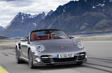 Porsche 911 har 500 hk, selv om motoren kun er på 3,8 liter.