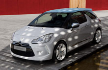Udviklingen af Citroën DS3 har været centreret om 3 egenskaber: tiltrækkende, charmerende og dynamisk