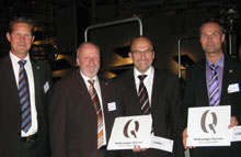 Fra højre: Brian Hansen - A/S Carl Knudsen, Christian Klingler - Volkswagen AG, Torben Olsen - Kalundborg Motor Co. A/S og Mogens Christiansen - VW Service.