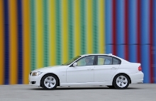 Den nye BMW 320d EfficientDynamics Edition kører 26,9 km/liter