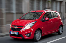 Chevrolet tilbyder rentefrie lån til køb af en Spark og nedsætter prisen på Cruze-disel med 163 hk med 30.000 kr.