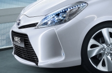 Oplev Toyota Yaris som hybridbil i Geneve i starten af marts