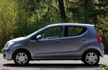 Med 22,7 km/ l Nissan Pixo og søsterbilen Suzuki Alto er den mest benzinøkonomiske småbil