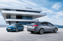 Hyundai i40 sedan har premiere i weekenden den 31. marts - 1. april hos alle Hyundai-forhandlere.