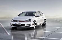 Volkswagen viser konceptudgaven af VII GTI, som kommer i to udgaver på biludstillingen Mondial de l'Automobile.
