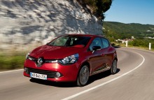 I den nye Clio er der premiere til Renaults første tre cylindrede benzinmotor og til den mest økonomiske dieselmotor i klassen.