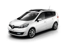 Renault Scenic/Grand Scenic har fået et markant facelift. Der ligger helt i tråd med chefdesigner Laurens van den Ackers nye designlinjer for Renault.