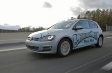 Volkswagen gennemfører “Think Blue. Eco Ride” i den nye Golf BlueMotion   fra Nantes til København uden at tanke.