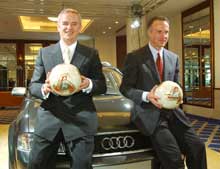 Bestyrelsesformændene fra henholdsvis Audi og FC Bayern, Martin Winterkorn og Karl-Heinz Rummenigge, har store forhåbninger til det kommende samarbejde.