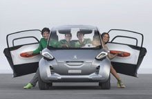 Peugeot BB1 er 100 % el-drevet, 2,5 meter lang og kan rumme op til 4 personer.