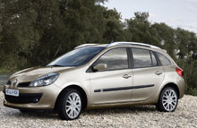 En Renault Clio Tourer kan leases for 5.900 kr. i startbetaling og 2.131 kr. pr. md.