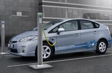 2 styk Toyota Prius plug-in hybrid skal testes i Danmark f&oslash;r produktionstart i 2012.