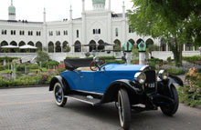 Hupmobile RRS fra 1924 som står foran Nimb blev fundet på en mark i Australien.