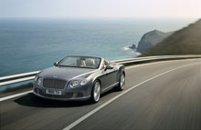 Den nye Bentley Continental GTC vises for offentligheden på den internationale biludstilling i Frankfurt i september.