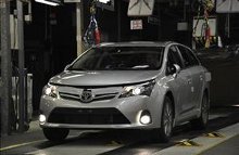 Den nye aftapning af Toyota Avensis kommer til salg straks i det nye år.