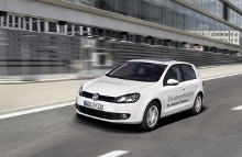 Oplev den 100 % elektriske Volkswagen Golf Blue-e-Motion til EWEA-konferencen i Bella Center i København fra den 16.-19. april. 