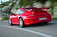 Den nye 911-GT3 som sætter nye standarder på alle områder! Racerbilen har premiere på den internationale biludstilling i Genève.