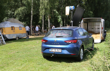 SEAT Leon ST fremhæves for sit flotte udseende, og som de spanske medier ’Car and Driver’ samt ’Crecer Feliz’ har kåret til Årets familiebil 2014.