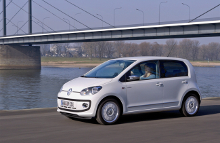 Volkswagen UP! topper fortsat salgsstatistikkerne i det lille segment sammen med Toyota Aygo og Skoda Citigo.