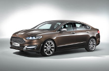 Ford afslører eksklusive detaljer omkring Mondeo Vignale på designmesse i Milano.