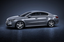 Peugeot har netop præsenteret en videreudvikling af sin store mellemklassebil, 508, der nu fremstår endnu mere potent og er endnu et skridt på vejen for Peugeots up-market strategi.