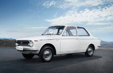 Den første generation af Toyota Corolla fra 1966.