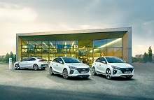 Hyundai tilbyder alle tre modeller- el, hybrid og plug-in hybrid. 