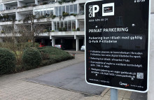 Fra 15. marts skal private p-pladser skilte bedre med deres regler. Fremover skal bilisterne altid kunne få øje på et skilt, der oplyser om, hvilke regler der gælder.