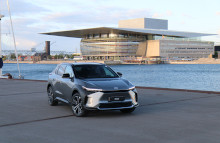 Toyotas nye dedikerede elbil, bZ4X, får dansk premiere i weekenden 18.- 19. juni, hvor den står klar hos Toyota-forhandlere over hele landet.