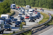 Danske trafikanter spilder i omegnen af 365.000 timer hver eneste hverdag på grund af forsinkelser og kødannelse på vejene ifølge tal fra 2019.