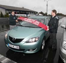 Mazda 3 blev årets bil 2004.